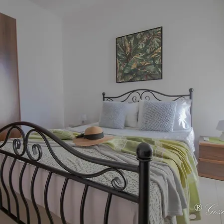 Appartement Seafront Marsalforn Zebbug (Gozo)